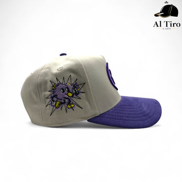 Título: JC Hats Hungry Beige – Beautiful Disaster