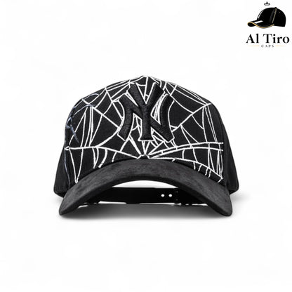 Gorra Gallo Fino “Spider” — Full Set (Edición Limitada)